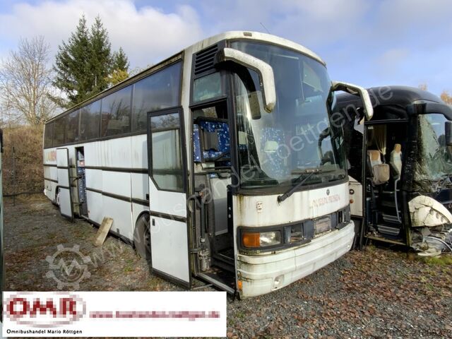 Autobus Setra S 215 HDH