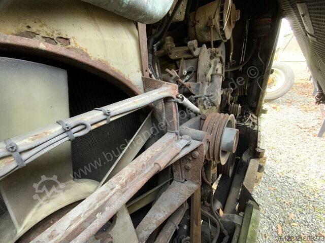 Autobus Setra S 215 HDH