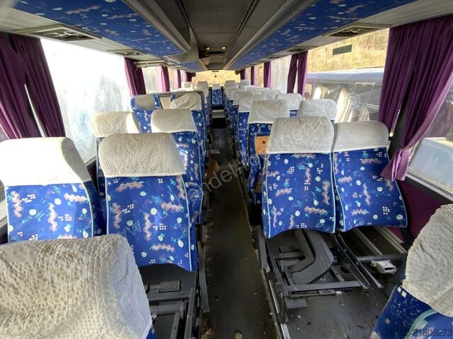 Autobus Setra S 215 HDH