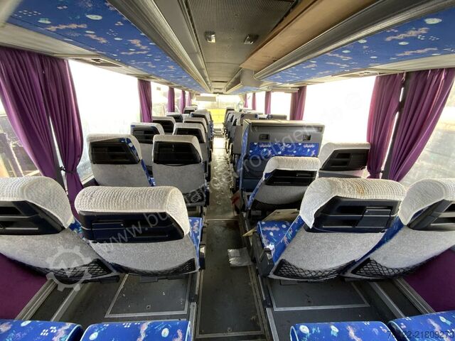 Autobus Setra S 215 HDH