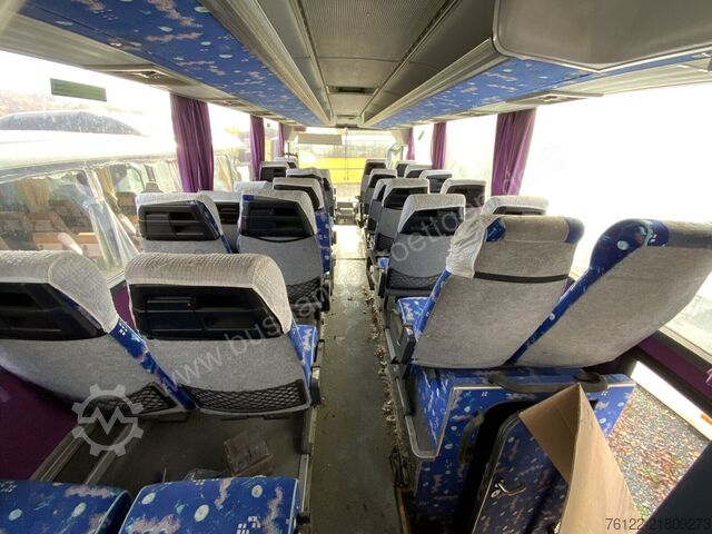 Autobus Setra S 215 HDH