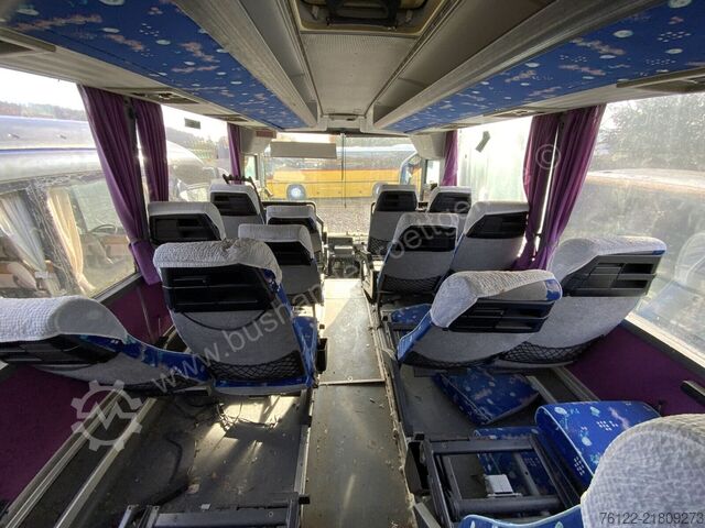 Autobus Setra S 215 HDH