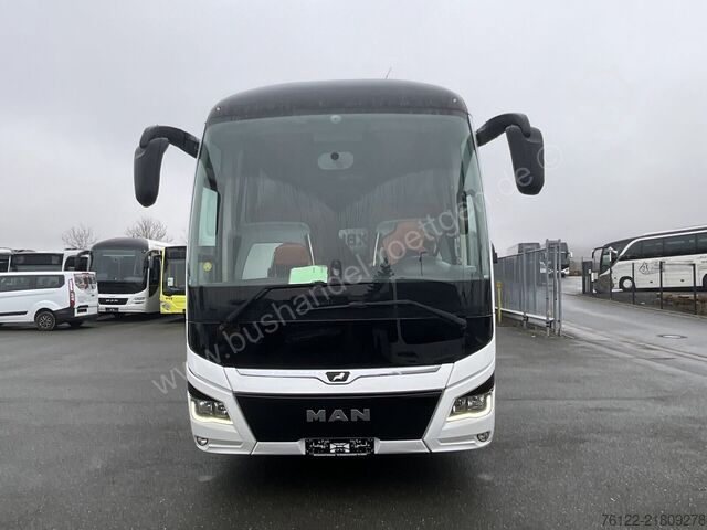 Távolsági autóbusz MAN R07 Lion´s Coach