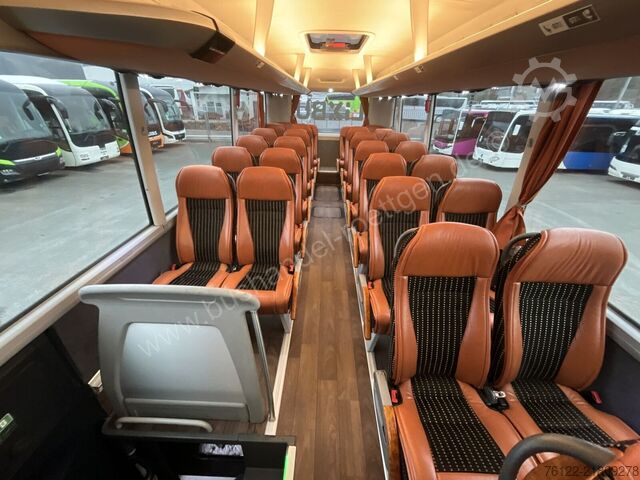 Távolsági autóbusz MAN R07 Lion´s Coach