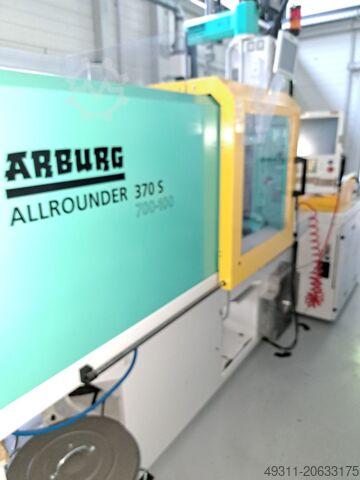 Μηχανή χύτευσης με έγχυση Arburg 370 S 700 - 100