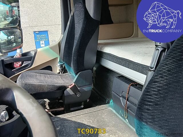 Standard-SZM Mercedes-Benz Actros 1842