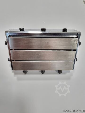 实心钢制成的冲孔刀 Richard Hess MBV GmbH Stanzmesser aus vollem Stahl