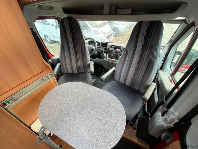 Karavan PÖSSL Duett - Festbett - Klima - Markise - AHK -