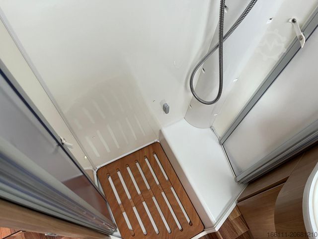 Yarı entegre karavan HYMER/ERIBA T 578 CL- Einzelbetten - Automatik -