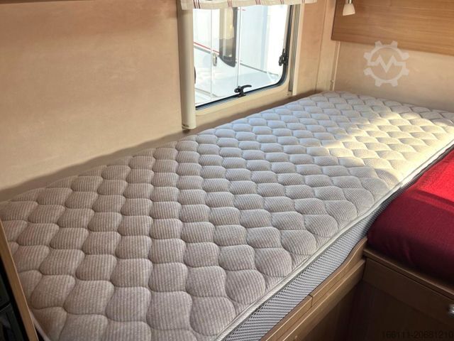 Yarı entegre karavan HYMER/ERIBA T 578 CL- Einzelbetten - Automatik -