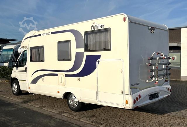 Yarı entegre karavan MILLER Toronto - Einzelbetten -  - Solar