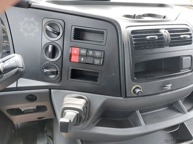 Kutu kamyonu MERCEDES-BENZ 12-24 Atego Koffer- Blatt/Luft - LBW- Klima