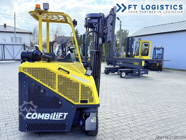 čtyřcestný vysokozdvižný vozík Combilift CB2500 GAS TRIPLEX 4900 FORK POSITIONER