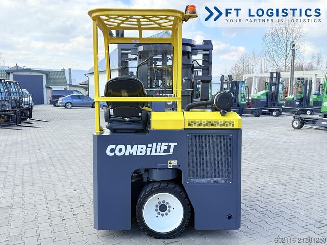 čtyřcestný vysokozdvižný vozík Combilift CB2500 GAS TRIPLEX 4900 FORK POSITIONER