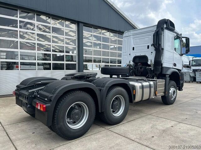 Mercedes-Benz Actros 3348 S 6x4 Tractor Head Mercedes-Benz Actros 3348 S 6x4 Tractor Head