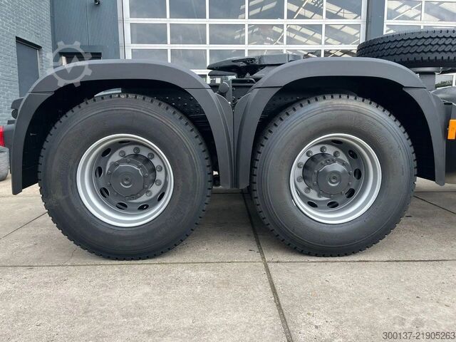 Mercedes-Benz Actros 3348 S 6x4 Tractor Head Mercedes-Benz Actros 3348 S 6x4 Tractor Head