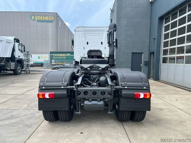 Mercedes-Benz Actros 3348 S 6x4 Tractor Head Mercedes-Benz Actros 3348 S 6x4 Tractor Head