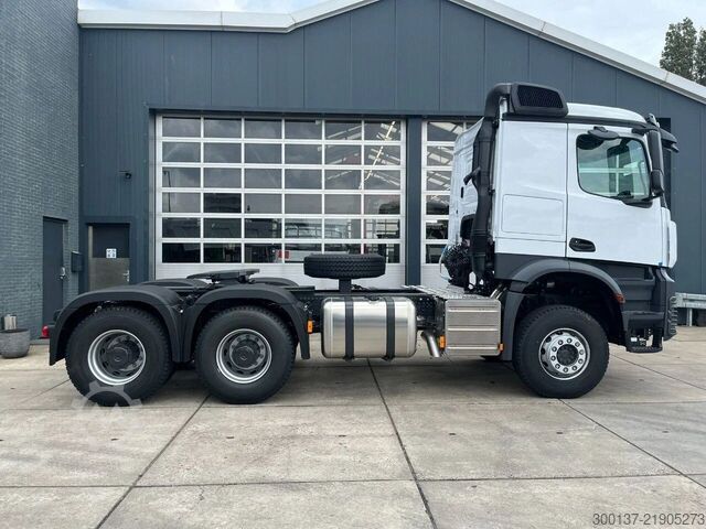 Mercedes-Benz Actros 3348 S 6x4 Tractor Head Mercedes-Benz Actros 3348 S 6x4 Tractor Head