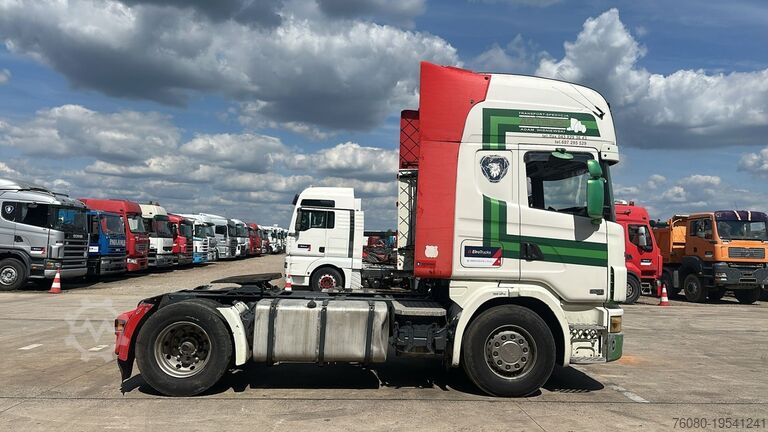 Tracteur standard Scania 124-470 (MANUAL GEARBOX / BOITE MANUELLE / PDE)
