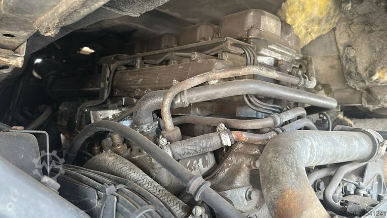 Tracteur standard Scania 124-470 (MANUAL GEARBOX / BOITE MANUELLE / PDE)