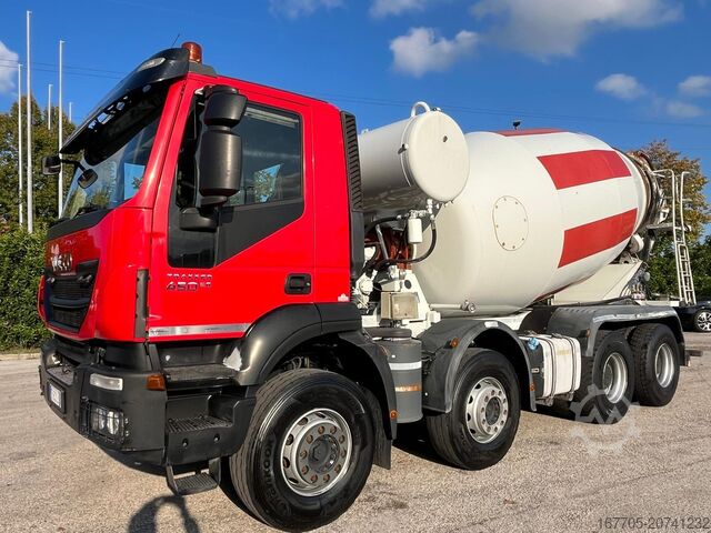 自动混凝土搅拌车 Iveco Trakker 450