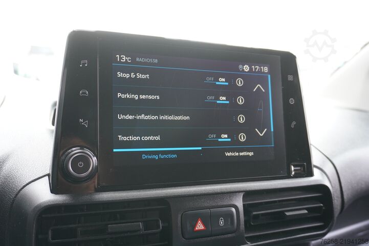 Stationvogn med højt tag Peugeot Partner 1.5 BlueHDI 130PK EURO 6 - Airco - Crui...