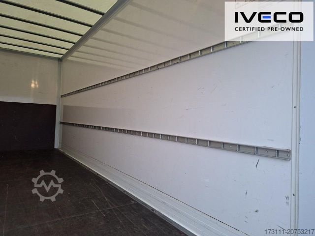Vrachtwagen met bakwagen IVECO Daily 70C18HA8/P / Koffer / LBW / Klima