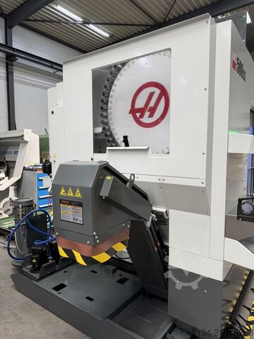 מרכז עיבוד שבבי אנכי HAAS UMC-500SS