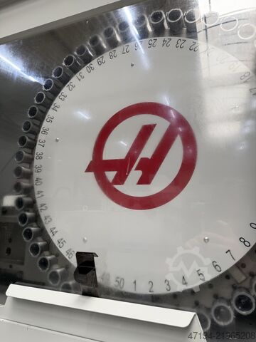 מרכז עיבוד שבבי אנכי HAAS UMC-500SS