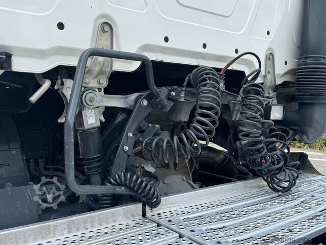 Standard-SZM Mercedes-Benz 1945 LS 2x alu tank 630 + 390 liter 2 x Bed