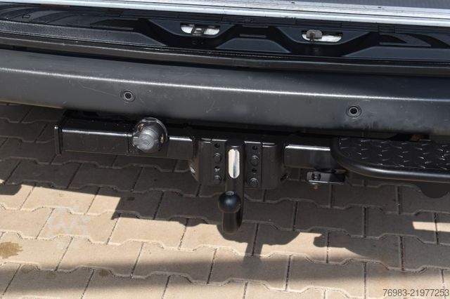 উচ্চ ছাদের ভ্যান MERCEDES-BENZ Sprinter 316 CDI 4x4 7 G-Tronic Mixto Hochraumka
