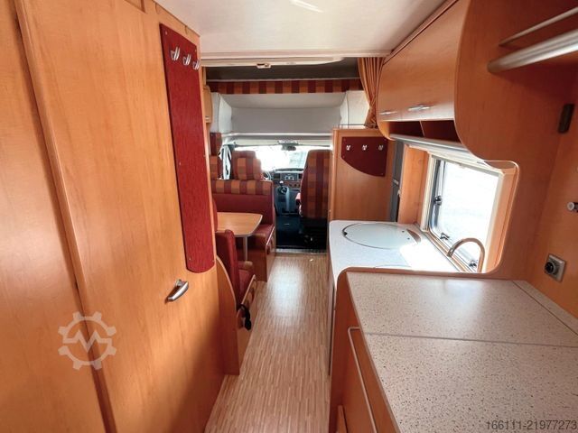 Alkoven kamper HYMER/ERIBA Camp C 642 CL - Festbett  - Klima -