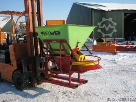 Разбрасыватель удобрений  Zoutstrooier