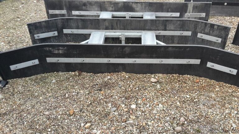 Binicilik alanı planlayıcısı  Rubberschuif lepelinsteek