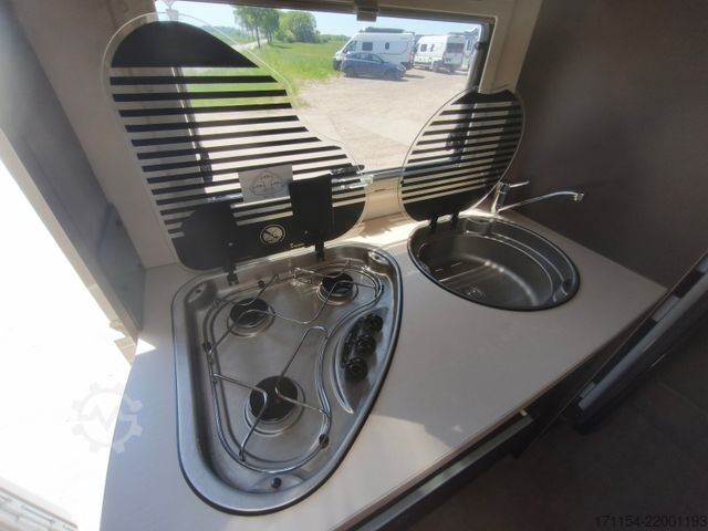 Camper mansardato CHAUSSON 714 G, mit AHK, SAT ec.