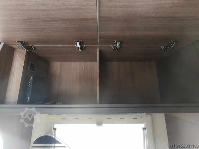 Camper mansardato CHAUSSON 714 G, mit AHK, SAT ec.