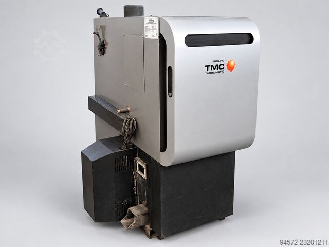Kocioł na zrębki drzewne o mocy 35 kW z systemem podawania paliwa Fröling Turbomatic TMC 35