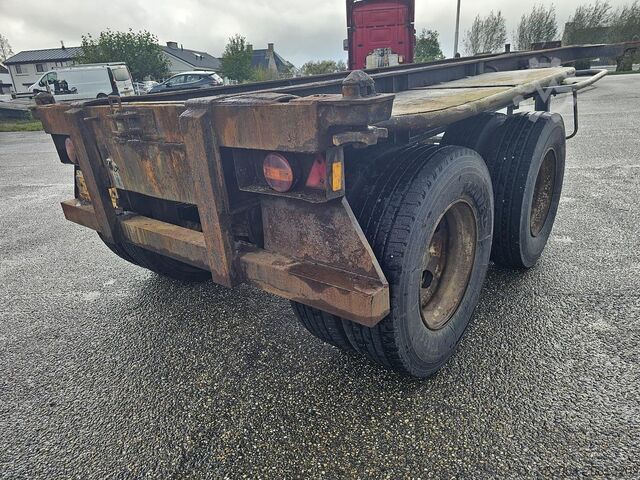 Transport von Containern PACTON 2126 C 2  STEEL SUSPENSION DOUBLE TIRES DRUM BR...