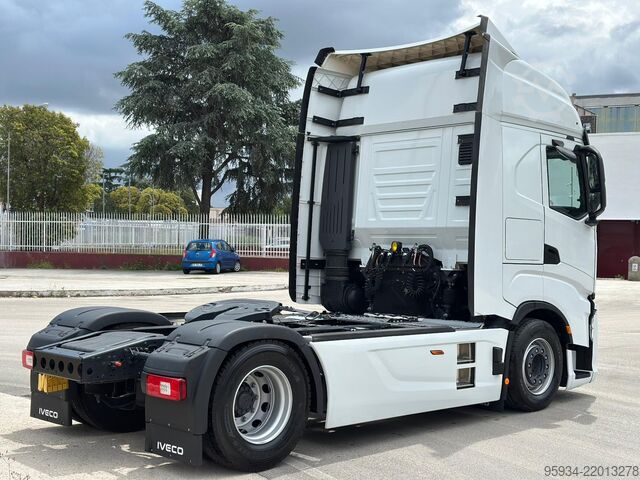 Standaard trekker Iveco S-WAY 500