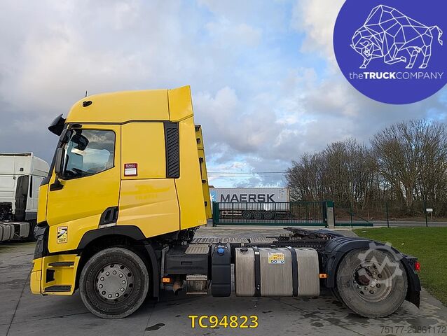 Standard-SZM Renault T 440