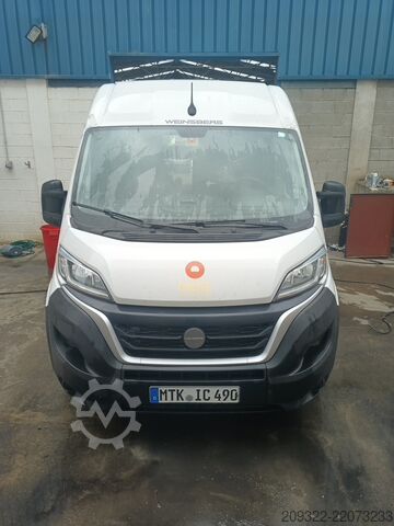 Autorulotă 2023 Fiat Ducato Weinsberg Carabus Manuale | L3H2