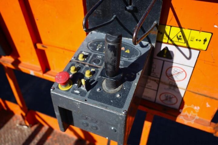 Saxlift JLG M4069LE Hybrid, 14.2m Working Height, 360kg Capaci