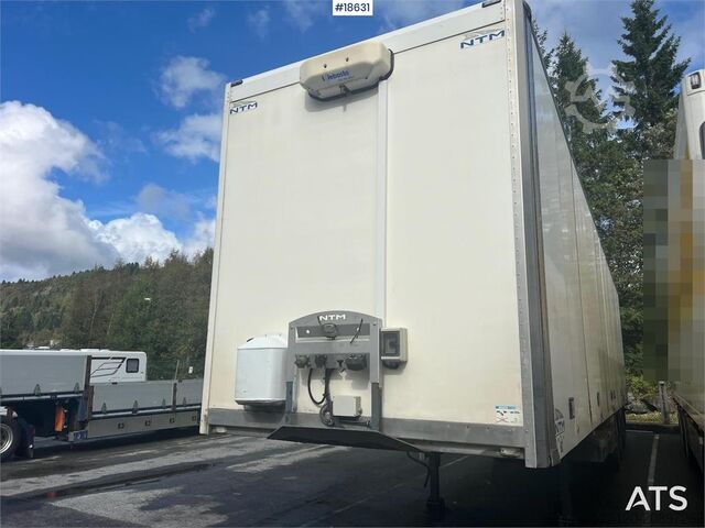 حقيبة سفر NTM 3 axle semi-trailer w / full side opening