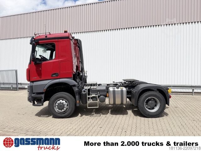 Vakio vetoauto Mercedes-Benz Arocs 2151 AS 4x4, Retarder, MultimediaCockpit,