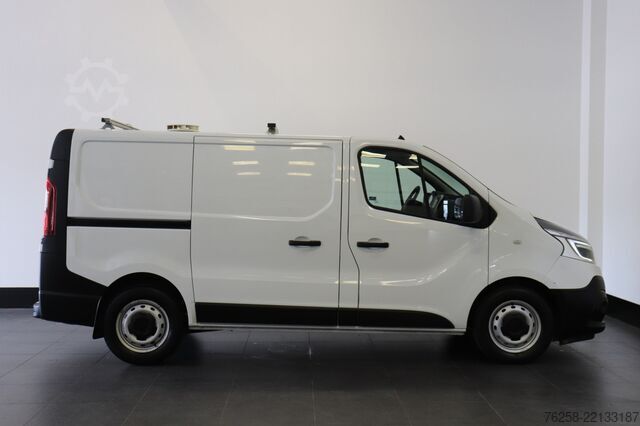 Furgoneta Renault Trafic 2.0 dCi 120PK EURO 6 - Airco - Cruise - ...