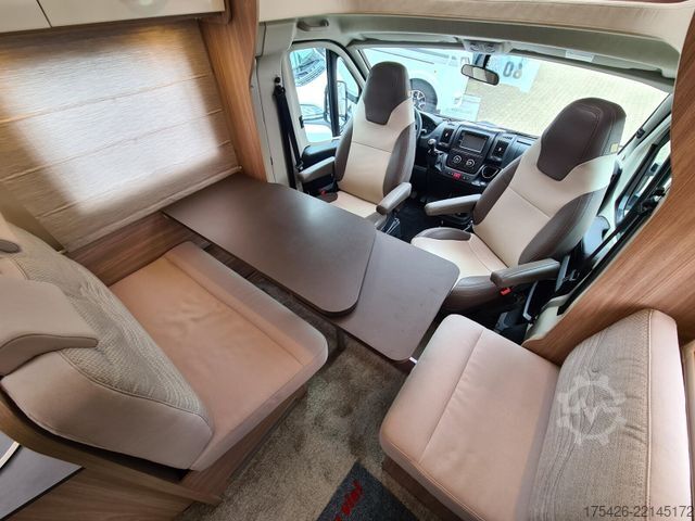 Semi-integrated camper BÜRSTNER Delfin T 660 *Luftfahrwerk*Solar*SAT+TV*