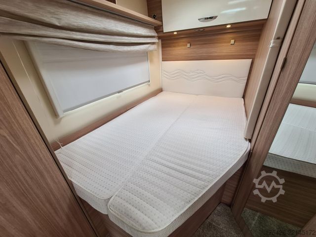 Semi-integrated camper BÜRSTNER Delfin T 660 *Luftfahrwerk*Solar*SAT+TV*