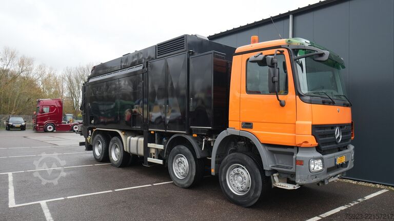 Sogbíll Mercedes-Benz ACTROS 4144 8X4 RSP 10M3 SAUGBAGGER SUCTION VACUUM