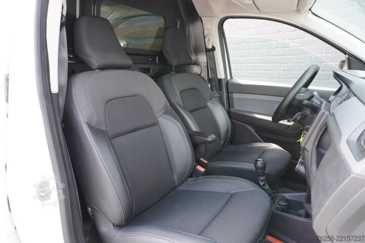 Kombi s vysokou střechou Renault Express 1.5 dCi EURO 6 - Airco - Cruise - €12.4...