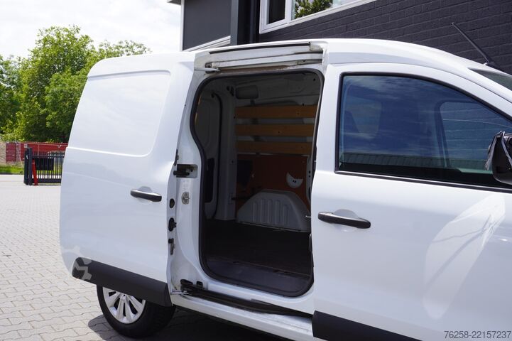Kombi s vysokou střechou Renault Express 1.5 dCi EURO 6 - Airco - Cruise - €12.4...